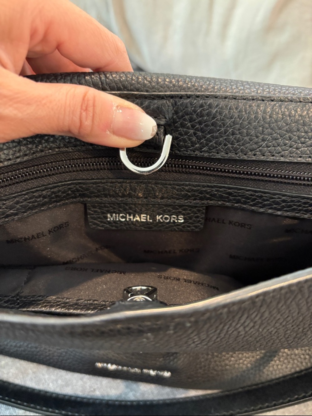 🖤 Michael Kors Black Studded Leather Bristol Satchel 🖤 - Picture 11 of 16